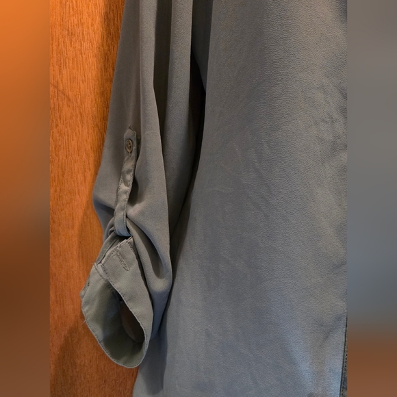 Rebellious One beautiful gray lace cutout top szM - Picture 2 of 5